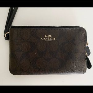Coach - Double Corner Zip Wristlet